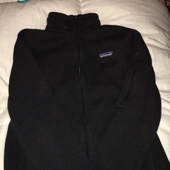 Patagonia zip up make offers!! - Picture 2 of 5